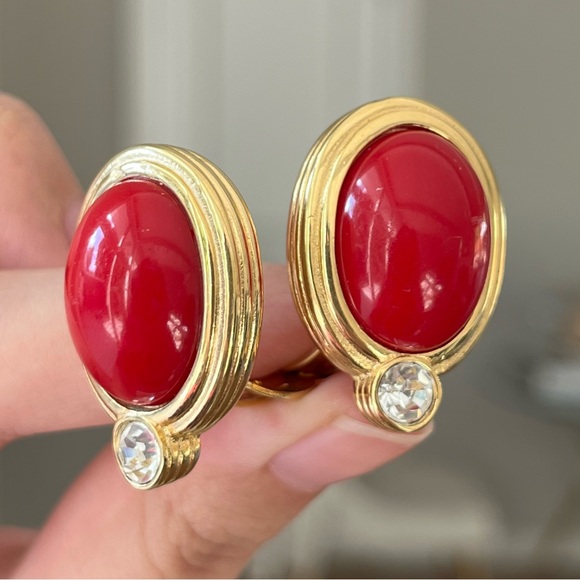 Vintage Givenchy Oval Red Resin Cabochon Rhinestone Gold Layer Clip-On Earrings - Picture 1 of 8